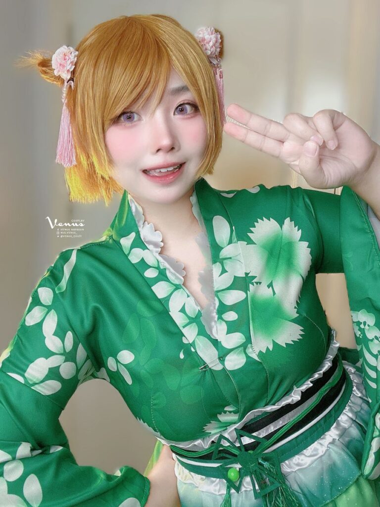 วีนัสแปลงโฉมเป็น Hanayo จาก Love Live! สวยสดใสสไตล์ไอดอล 4 Hanayo Love Live! Cosplay by Venus