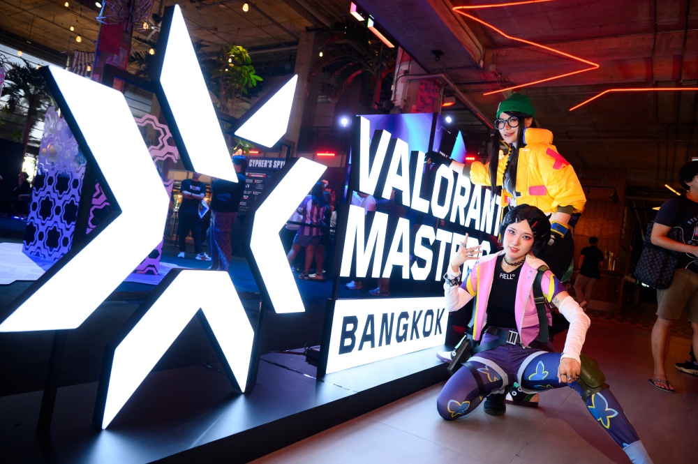เข้าสู่โลกของ VALORANT เต็มรูปแบบกับ VALORANT Night Market และ VAL Lobby พร้อมลุ้นแชมป์ VALORANT Masters Bangkok ที่ EmSphere 15 เข้าสู่โลกของ VALORANT เต็มรูปแบบกับ VALORANT Night Market และ VAL Lobby พร้อมลุ้นแชมป์ VALORANT Masters Bangkok ที่ EmSphere