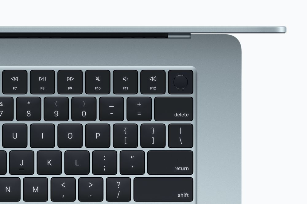 Apple เปิดตัว MacBook Air ใหม่ มาพร้อมประสิทธิภาพที่พุ่งทะยานของชิป M4 15 Apple เปิดตัว MacBook Air ใหม่ มาพร้อมประสิทธิภาพที่พุ่งทะยานของชิป M4