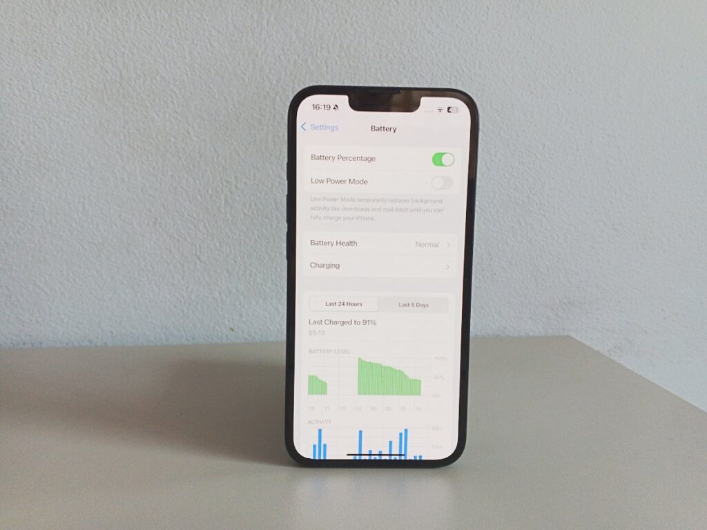 iphone-16e-review