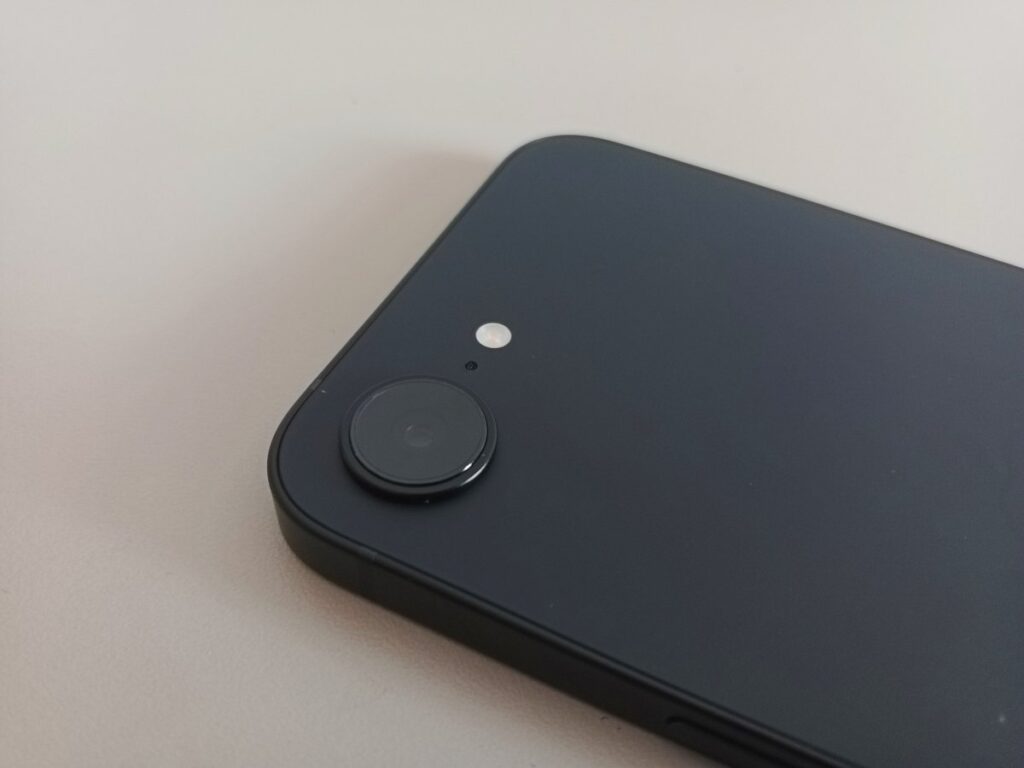 iphone-16e-review