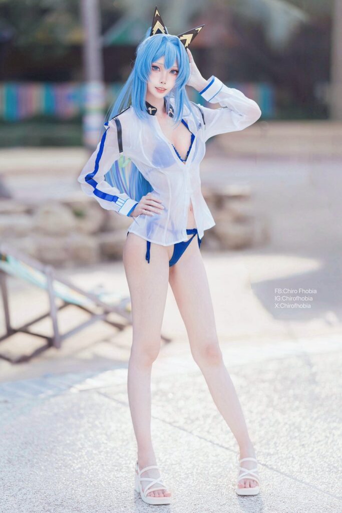 คอสเพลย์ Helm จาก NIKKE ในลุคบิกินี่สุดแซ่บ 8 Helm NIKKE Cosplay by Chiro