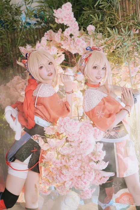มาดูคอสเพลย์ Yoimiya จาก Genshin Impact ที่น่ารักแบบแพ็คคู่ 3 มาดูคอสเพลย์ Yoimiya จาก Genshin Impact ที่น่ารักแบบแพ็คคู่