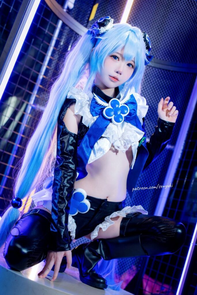 Senyuki 千雪 โชว์คอสเพลย์ Hansel จาก NIKKE ได้อย่างสมบูรณ์แบบ 2 Hansel NIKKE Cosplay by Senyuki