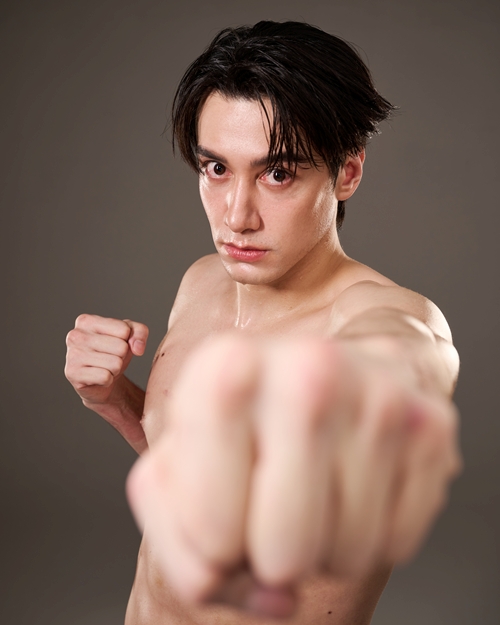 “เอ็คโค่พลัส” เปิดตัว “The Legend of The Dragon” คว้า “ปีเตอร์ เดนแมน” สวมบท "เทพปืน" สุดแกร่งท้าดวลนักรบมังกร 4 “เอ็คโค่พลัส” เปิดตัว “The Legend of The Dragon” คว้า “ปีเตอร์ เดนแมน” สวมบท "เทพปืน" สุดแกร่งท้าดวลนักรบมังกร