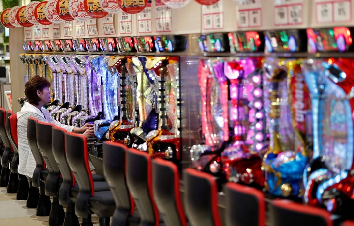 6 เหตุผลที่ทำให้คนญี่ปุ่นมองว่า "คนเปย์ Gacha" น่าคบน้อยกว่า "คนติดพนัน"