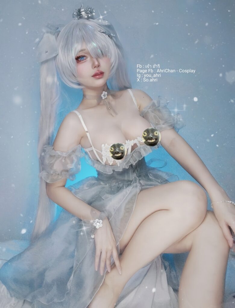 คุณอาริคอสเพลย์ Cinderella จาก NIKKE สวยแซ่บอีกแล้ว! 2 Cinderella NIKKE Cosplay by Ahri