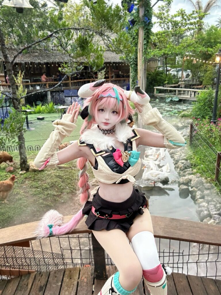 Varesa Genshin Impact Cosplay by Nya Ya