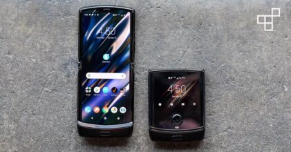 Motorola เลื่อนกำหนดวางขาย Razr ออกไปอย่างไม่มีกำหนด