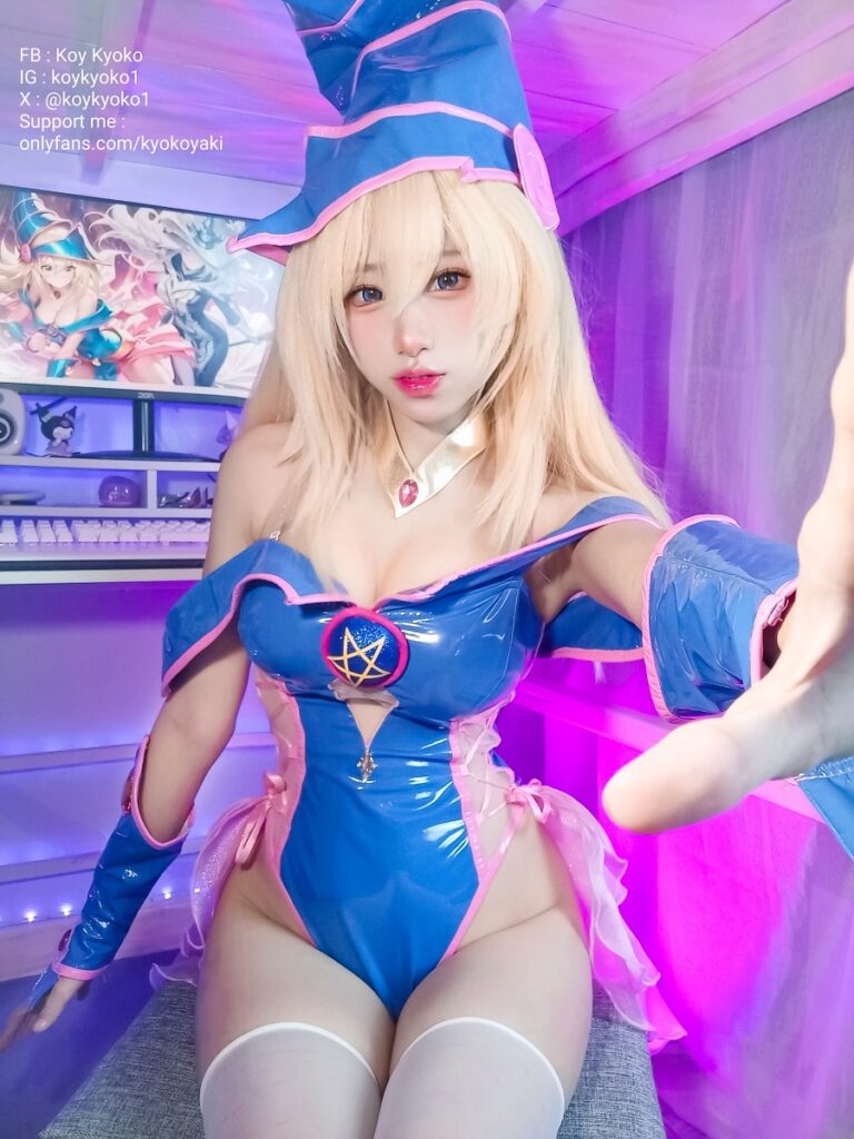 Dark Magician Girl Yu-Gi-Oh! Cosplay by kyoko 