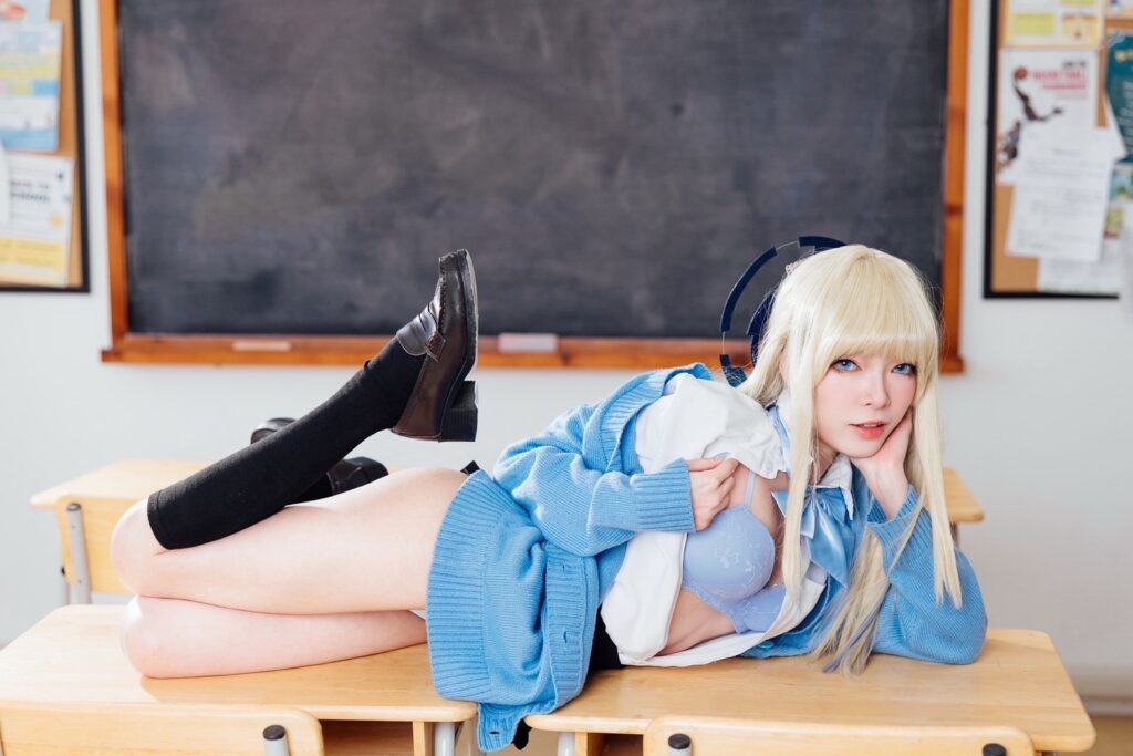 คุณเป๊ปซี่ คอสเพลย์เป็น Asuma Toki จาก Blue Archive ที่ดื้อโดนใจสุด ๆ 9 Toki Blue Archive Cosplay by Pepzi Chibi