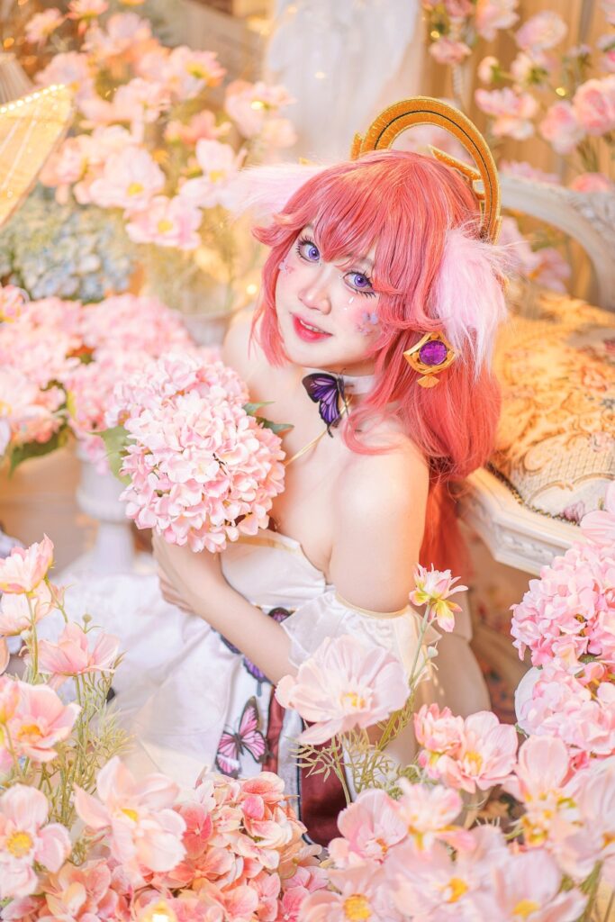 คุณทรายคอสเพลย์เป็น Yae Miko จาก Genshin Impact ในชุดเจ้าสาวสุดงดงาม 5 Yae Miko Genshin Impact Cosplay by Ichika