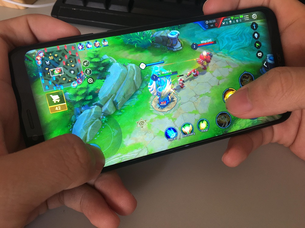 [รีวิว] Honor Play คำตอบสุดท้ายของการเล่นเกมในราคาไม่เกิน 10,000 บาท