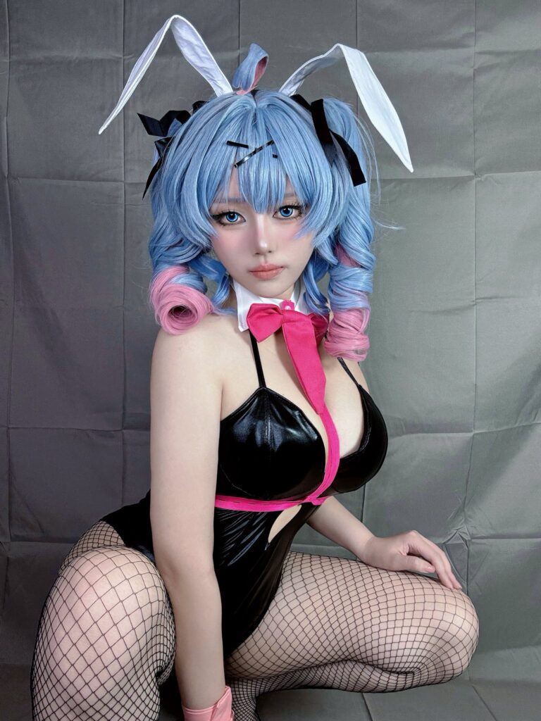 Miku Cosplay by Grace