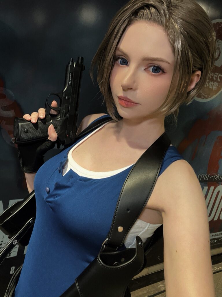 PeachMilky Jill Resident Evil 4 Cosplay