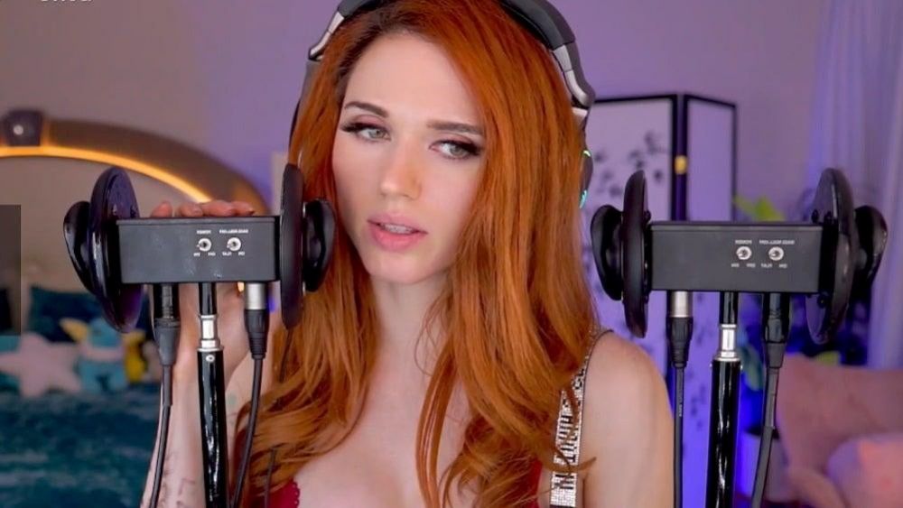จำนวนชั่วโมงการชม Amouranth สูงกว่า Pokimane เกือบ 2 เท่า!