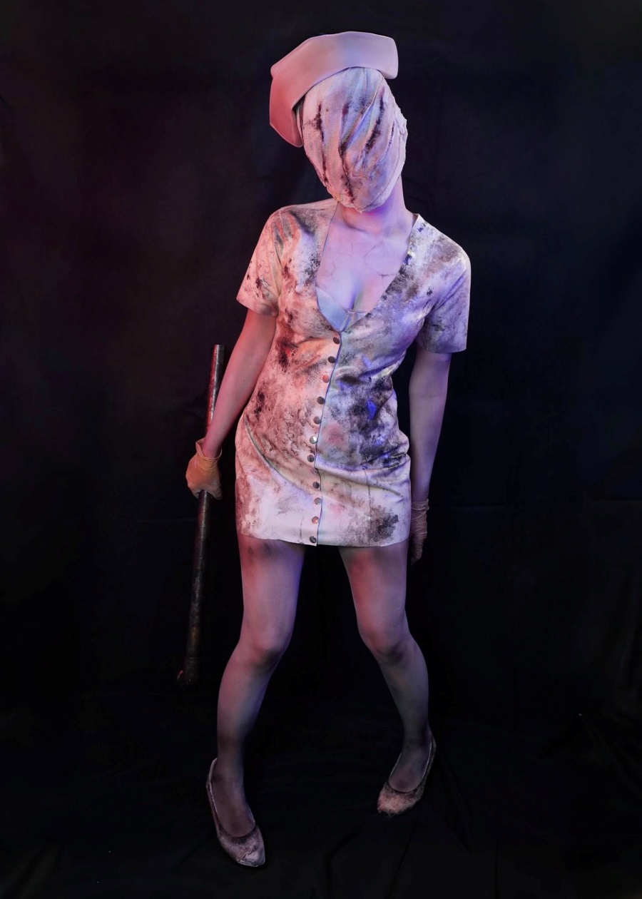 เดียร์ลอง จัดทิ้งท้ายฮาโลวีนด้วยการคอสเพลย์เป็น ผีนางพยาบาล จาก Silent Hill 3 Nurse Silent HillCosplay by Deerlong