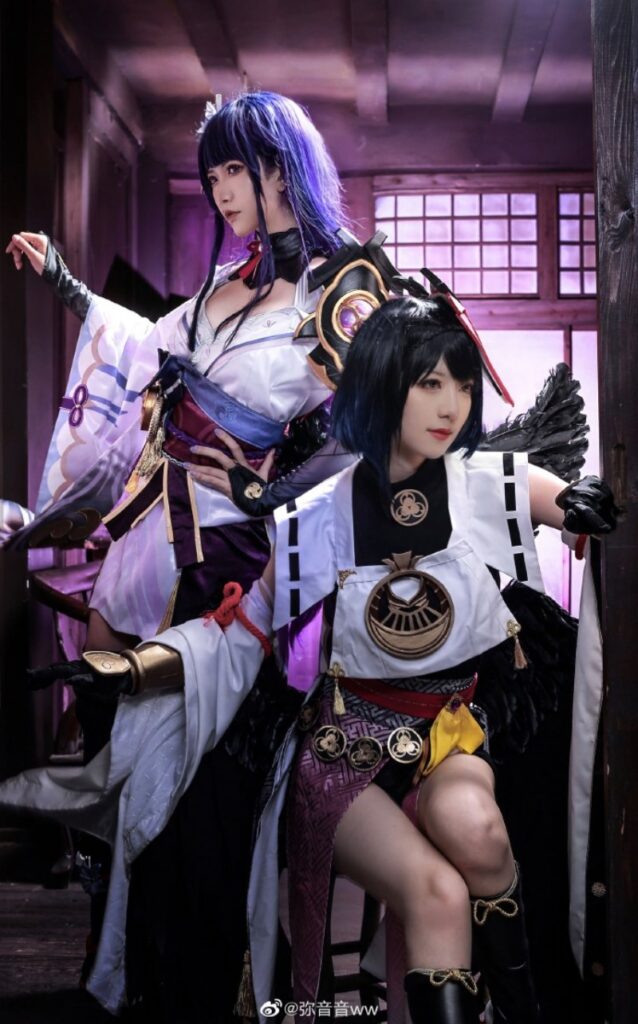 สาวจีนแปลงโฉมเป็น Kujo Sara จาก Genshin Impact 4 สาวจีนแปลงโฉมเป็น Kujo Sara จาก Genshin Impact