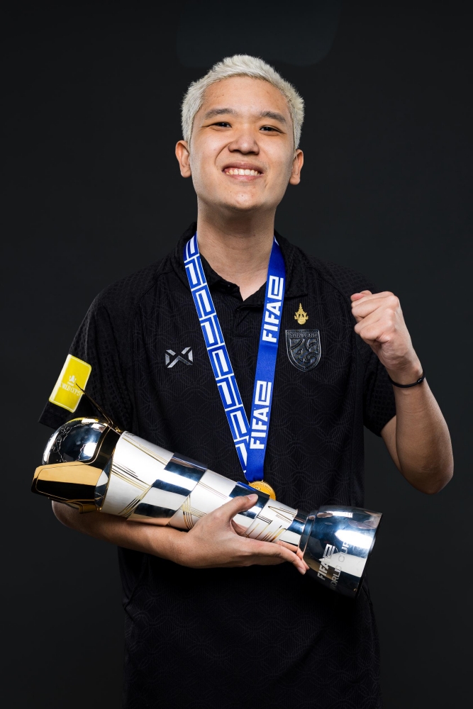 แชมป์โลก! ในการแข่งขัน FIFAe World Cup 2025™ ทีม ไทย คว้าชัยชนะในประเภทโมบายล์ ดิวิชั่น 4 แชมป์โลก! ในการแข่งขัน FIFAe World Cup 2025™ ทีม ไทย คว้าชัยชนะในประเภทโมบายล์ ดิวิชั่น