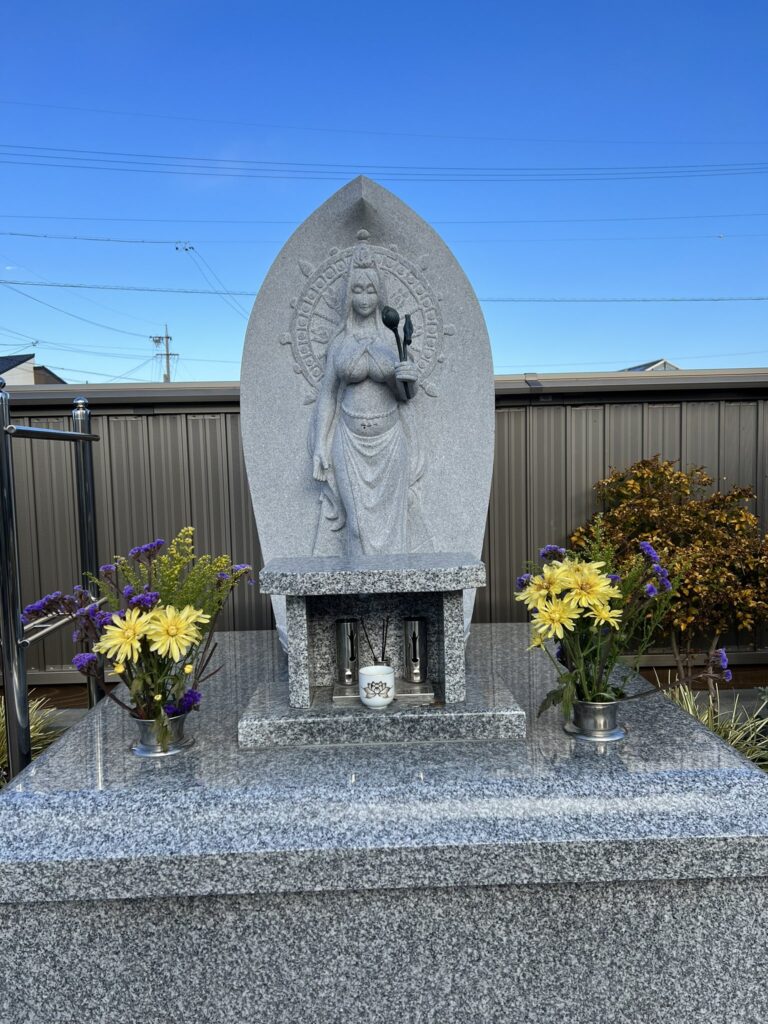 วัดญี่ปุ่นจับมือนักวาดโดจิน 18+ วาดเจ้าแม่กวนอิมสุดเซ็กซี่