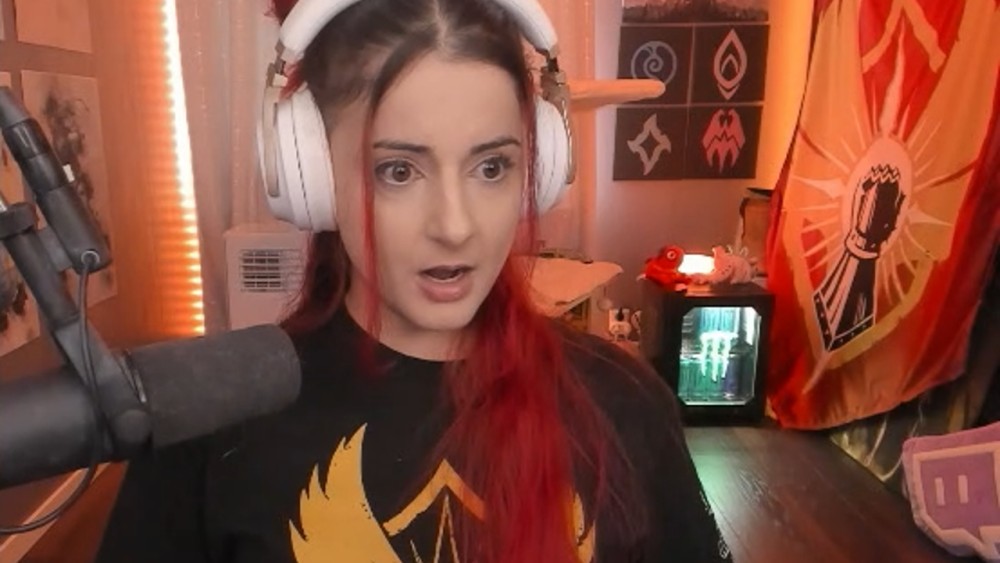 สตรีมเมอร์ New World ที่โดนแบนจากการรีดนมวัวออกมาทำวิดีโอขอโทษสุดฮา