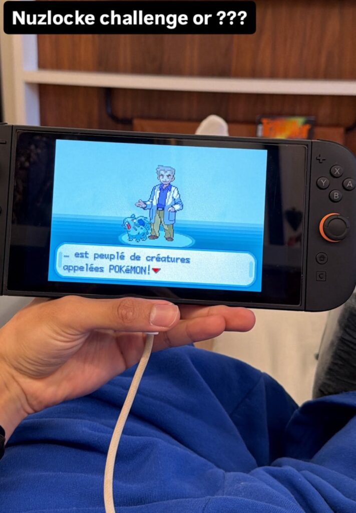 Pokémon FireRed & LeafGreen เพื่อนคู่ใจของ Hugo Ekitike ดาวยิงแห่ง Liverpool ในวันที่ยังกลับมาลงสนามไม่ได้