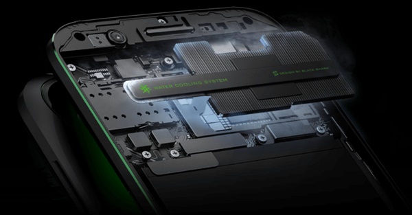 [หมัดต่อหมัด] ฉลามดำแห่ง Xiaomi VS มนตราสีแดงแห่ง Nubia ใครจะอยู่ใครจะไป
