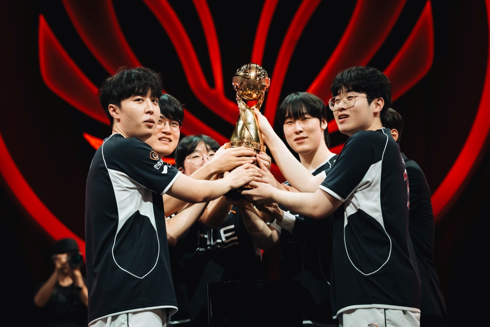 Riot Games จัดใหญ่! ชวนเหล่าซัมมอนเนอร์ไทยร่วมฉลองชัยชนะ HLE ในงาน “MSI 2026 Thailand Viewing Party” 6 Riot Games จัดใหญ่! ชวนเหล่าซัมมอนเนอร์ไทยร่วมฉลองชัยชนะ HLE ในงาน “MSI 2026 Thailand Viewing Party”