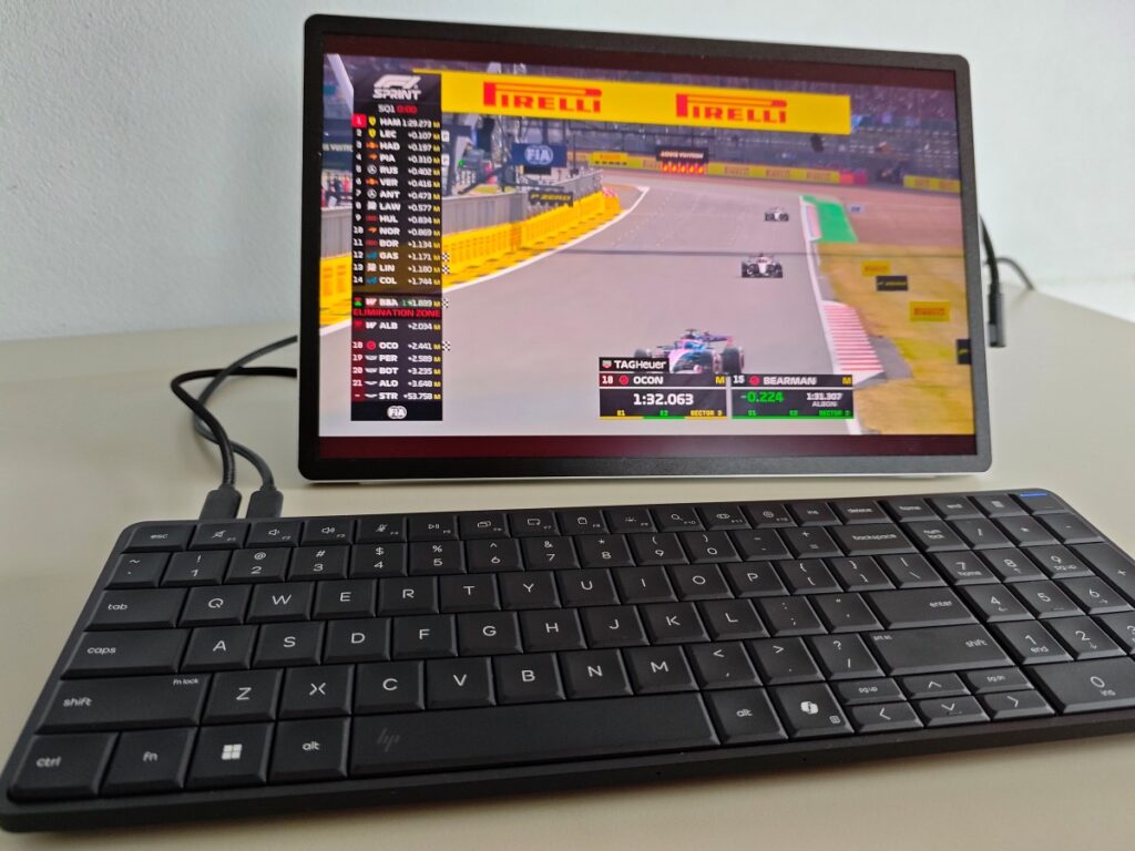 tig-hp-eliteboard-g1a-next-gen-ai-pc-review