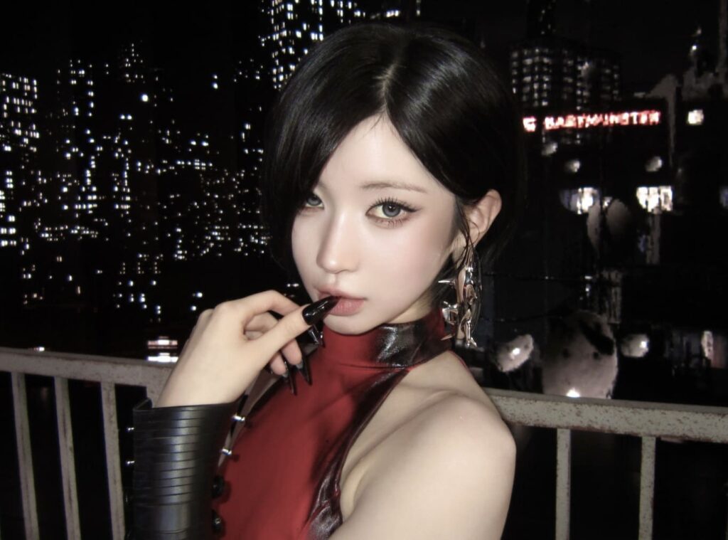“คุณคือ Ada Wong - Resident Evil ใช่ไหม?” แฟน ๆ แห่ทัก ASA BABYMONSTER หลังปล่อยเซลฟีชุดใหม่